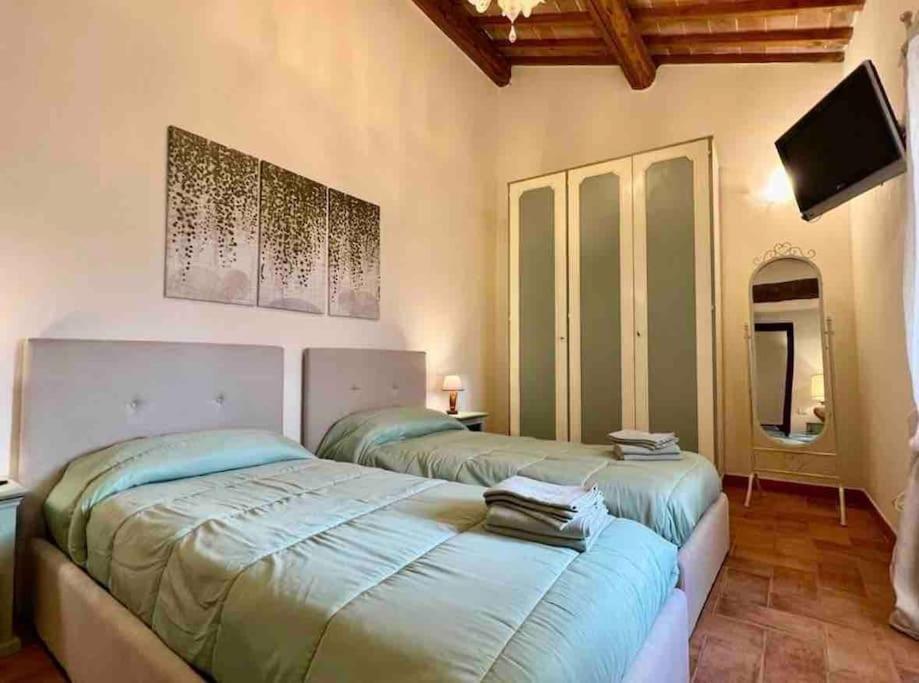 La Casina Di Nada * Massa Martana